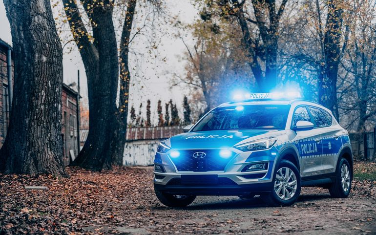 Polska Policja odebrała 100 radiowozów Hyundai Tucson. 117 KM pod maską i napęd na cztery koła