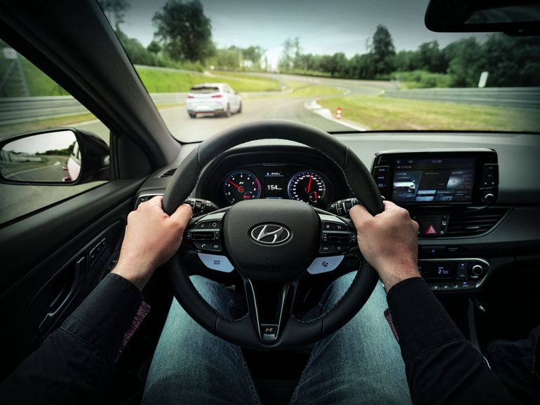 Hyundai Driving Experience. Gdzie i za ile można potrenować swoje umiejętności jazdy?