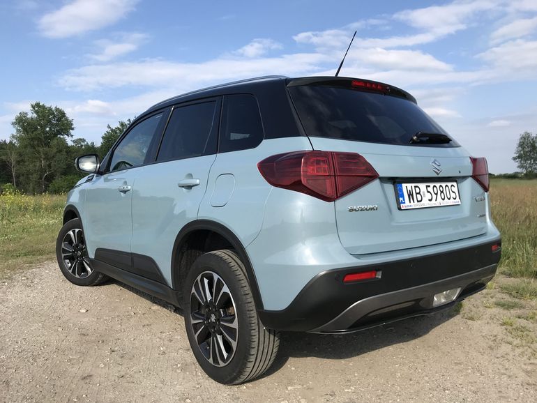 Suzuki Vitara - wygląd z tyłu