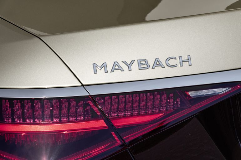 Mercedes-Maybach Klasy S 2021: luksus, splendor i przepych. Tego się spodziewaliście?