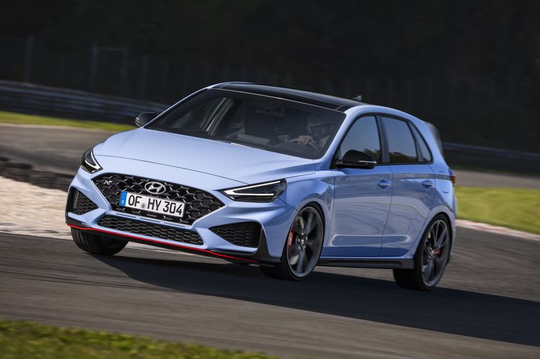 Nowy Hyundai i30 N - dostępny z ośmiobiegową dwusprzęgłową skrzynią biegów. Zobaczcie zdjęcia!