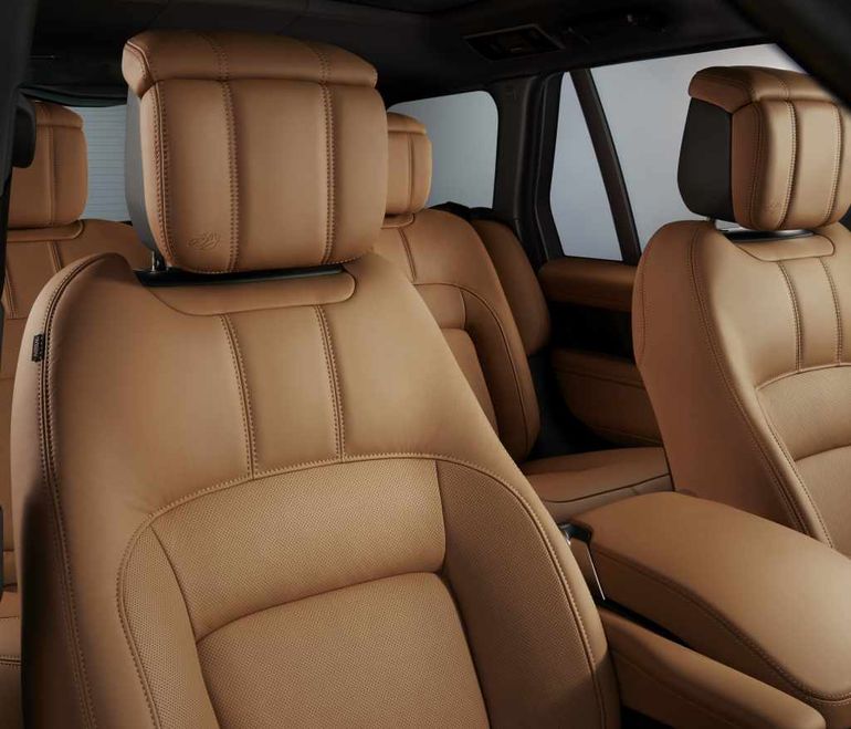 Range Rover Fifty - specjalna wersja z okazji 50 urodzin modelu. Powstanie zaledwie 1970 sztuk