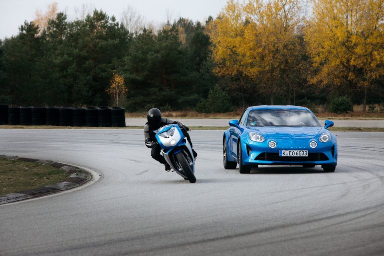 MV Agusta Superveloce Alpine
