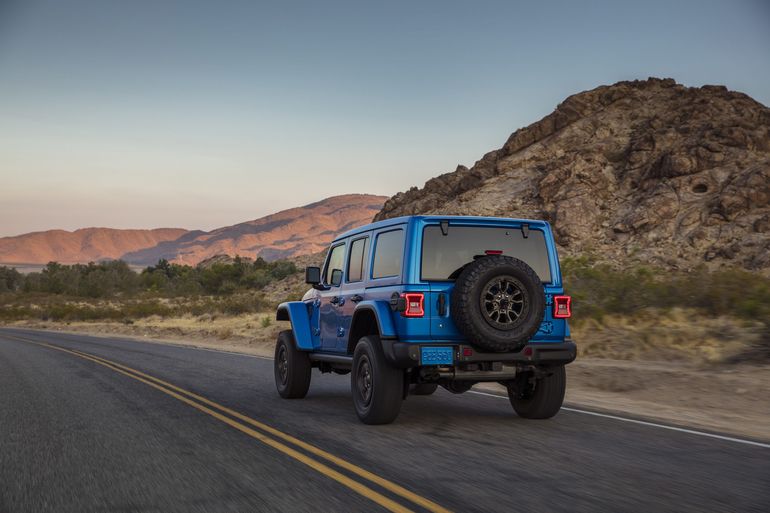 Jeep Wrangler Rubicon 392 - V8 pod maską tego terenowego 