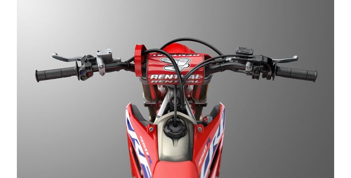 Honda CRF450R 2021 - motocross w nowej odsłonie zyskał jeszcze więcej mocy