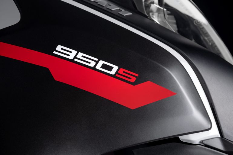 Ducati uzupełnia gamę kolorów Multistrada 950 S na rok modelowy 2021