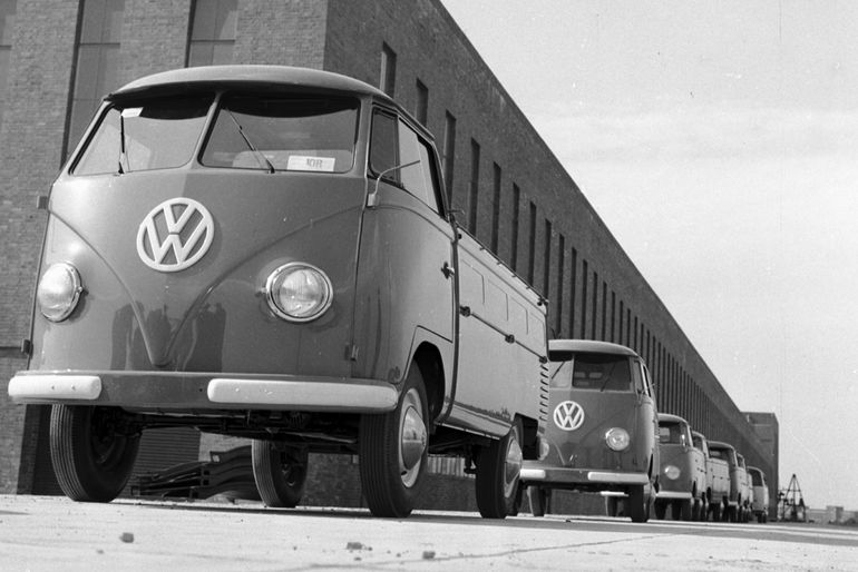 Volkswagen T1 produkowany jest już od 65 lat, ale... do emerytury jeszcze daleko
