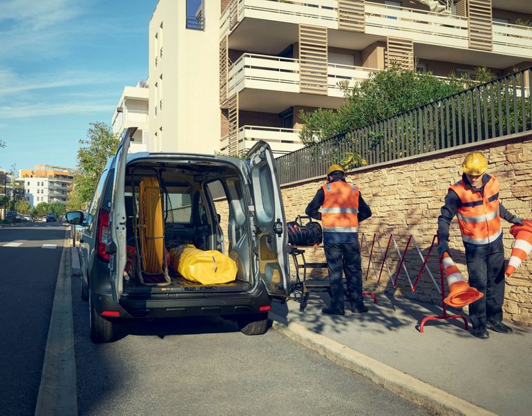 Renault Express Van już dostępny do zamawiania. Znamy cenę w Polsce!