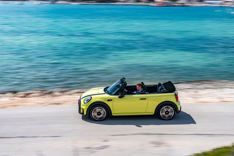 Mini John Cooper Works Cabrio