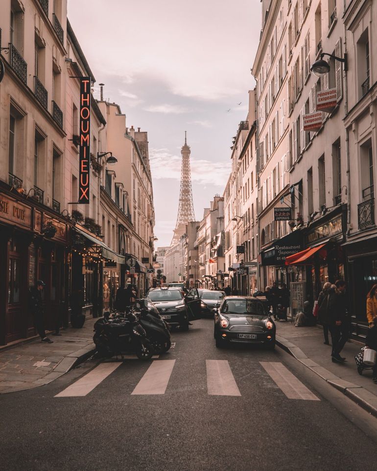 Paryż likwiduje drogowskazy