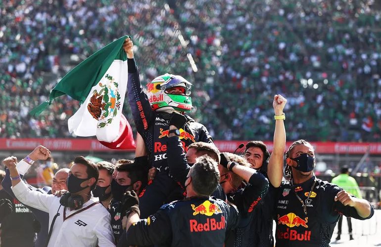 GP Meksyku: Sergio Perez bohaterem lokalnej publiczności