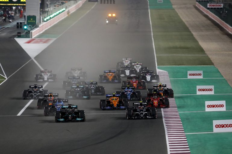 GP Kataru: mistrz wraca na podium, a walka o tytuł trwa w najlepsze