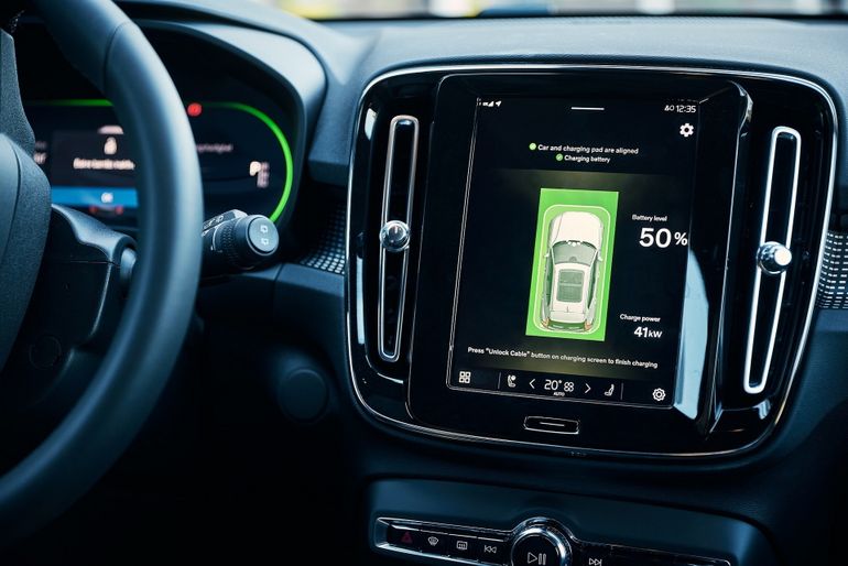 Volvo wprowadza bezprzewodowe ładowanie samochodów elektrycznych