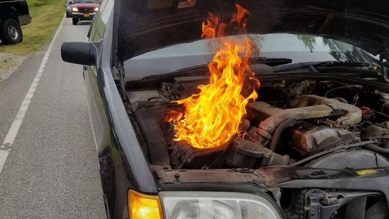 pożar w samochodzie
