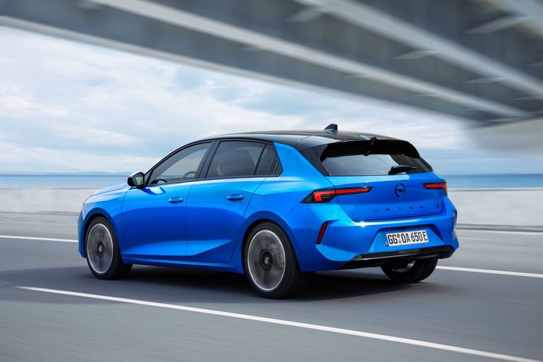 Opel Astra Electric hatchback
