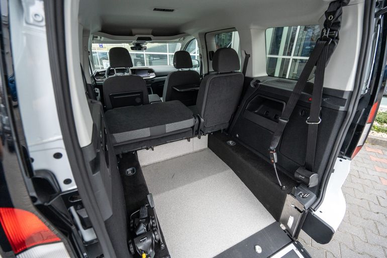 Ford Tourneo Connect - dla osób z niepełnosprawnością