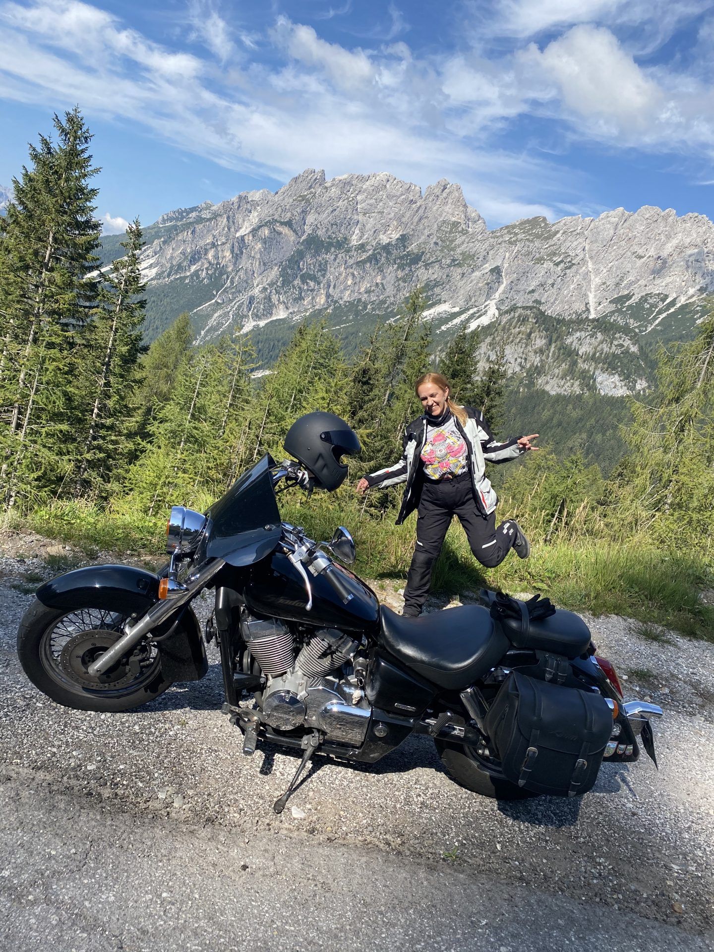 Czy warto zamienić choppera na turystyka? Alexandra Zdrojewska Höller opowiada swoją historię