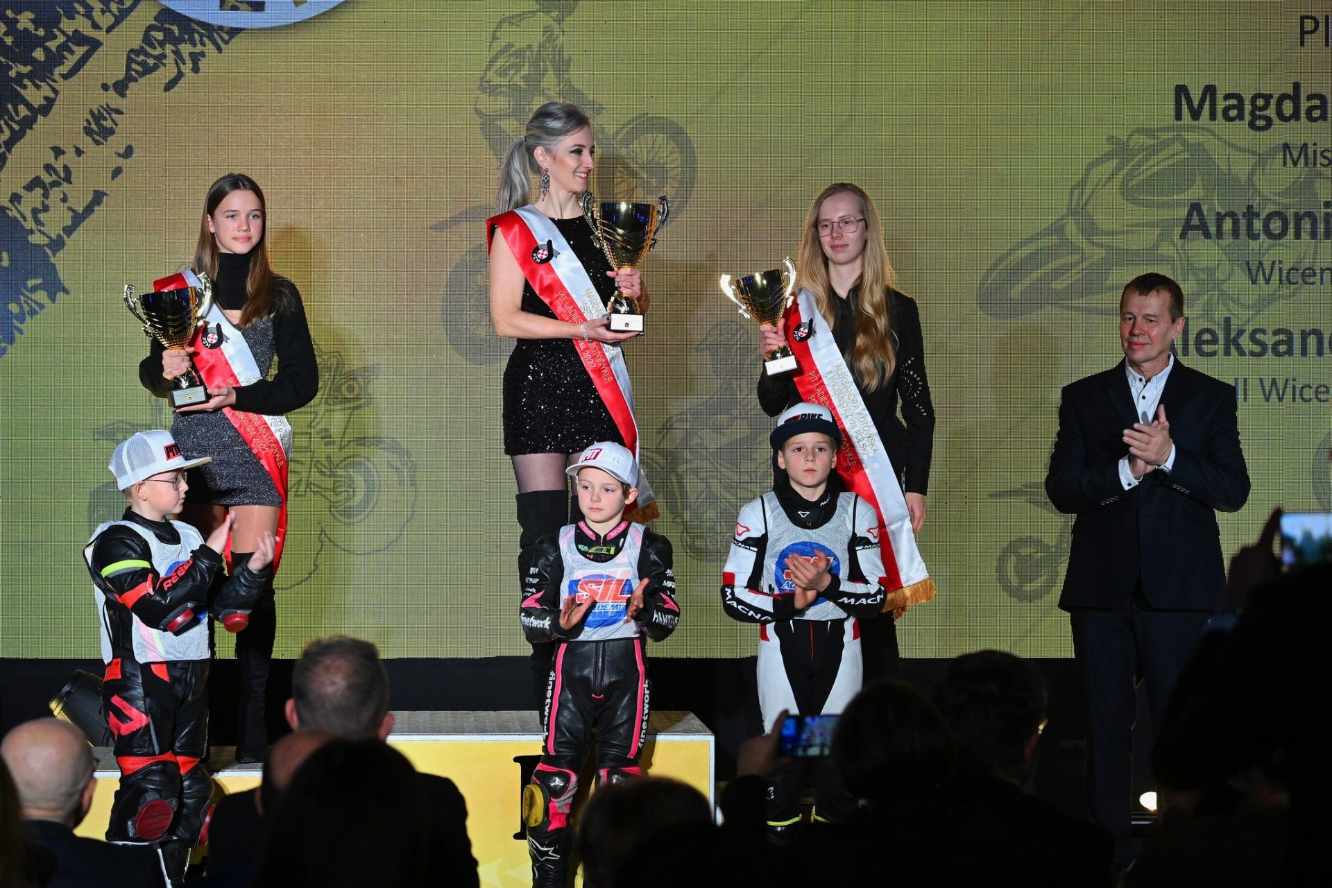 Gala zakończenia sezonu sportu motocyklowego 2022 – nagrodzone i wyróżnione zawodniczki