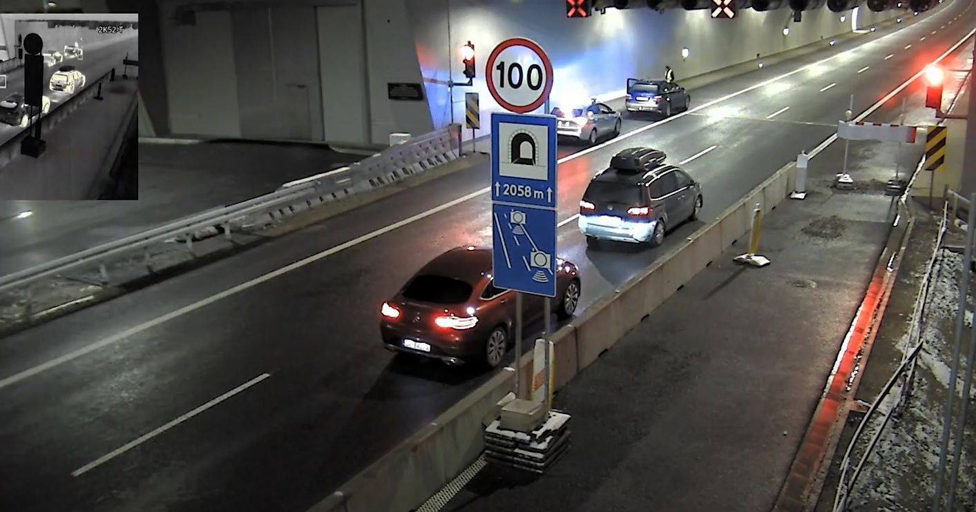 Jak nie jeździć w tunelu? Ten kierowca trafi pod sąd