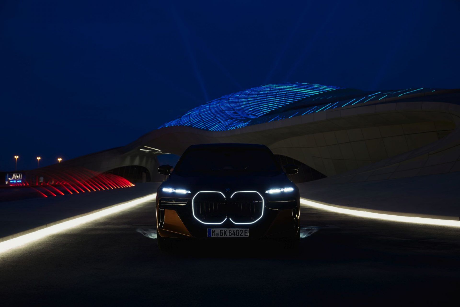 Najnowsze BMW i7 M70 xDrive – najmocniejsze elektryczne BMW, dane techniczne, galeria