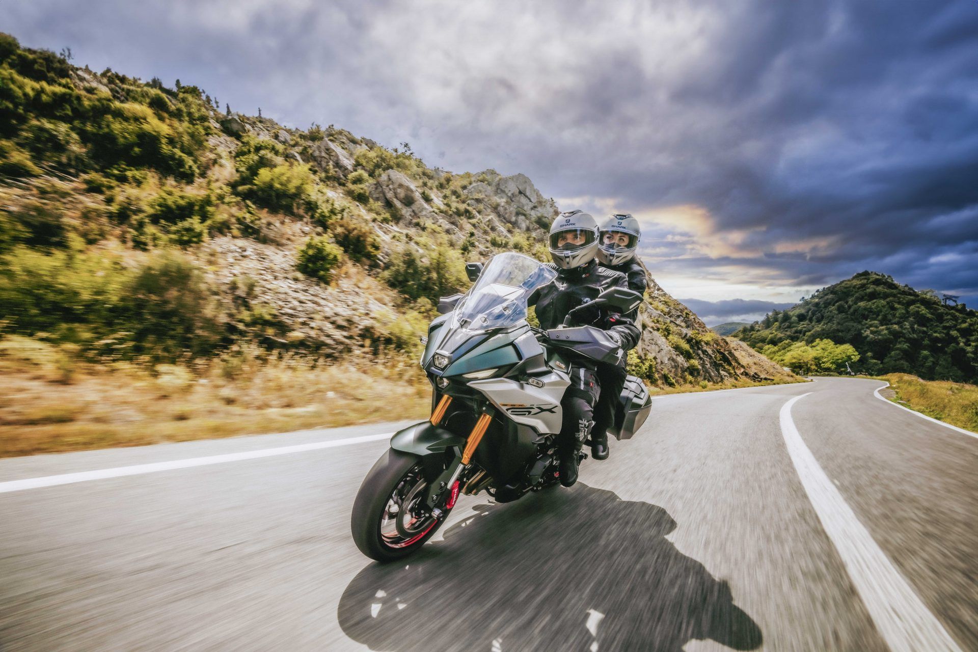 Nowe Suzuki GSX-S1000GX i Suzuki GSX-8R – znamy ceny w Polsce