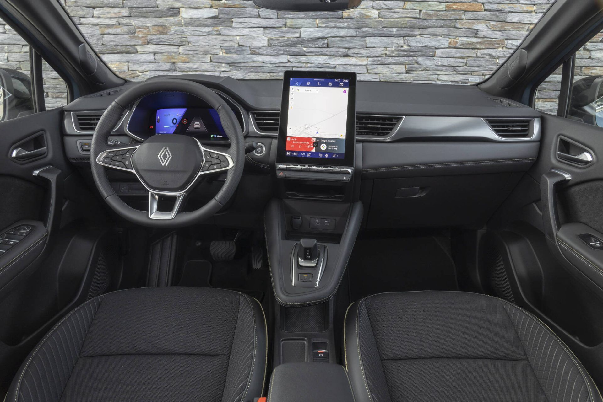 Renault Symbioz i Espace – zasięg 1100 km dzięki sprytnej hybrydzie jest możliwy. Dane, opinia, cena