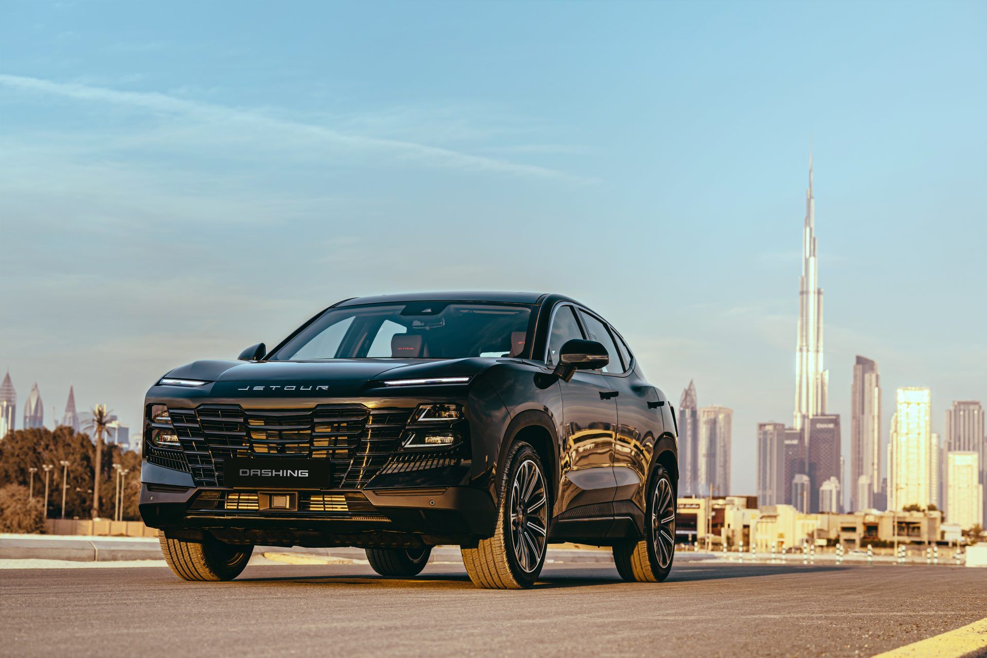 7 lat gwarancji i ceny od 112 900 zł. Rusza sprzedaż chińskiej marki Jetour w Polsce