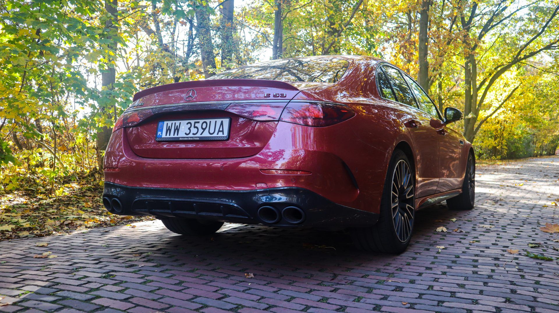 Test Mercedes-AMG E 53 Hybrid 4MATIC+. Czy ta hybryda boli?