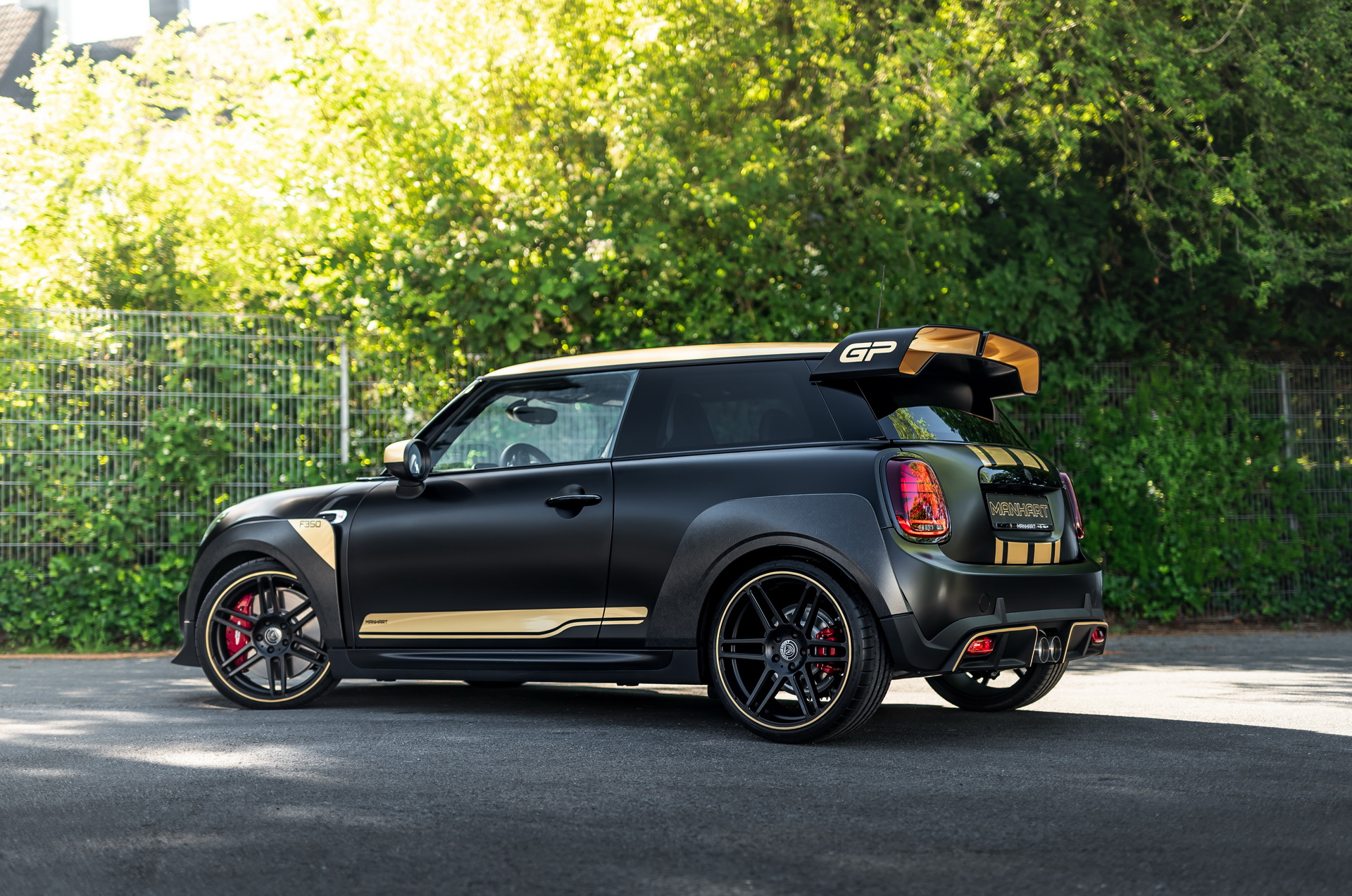 Manhart GP3 F350 - tuning Mini JCW GP na "ostro"