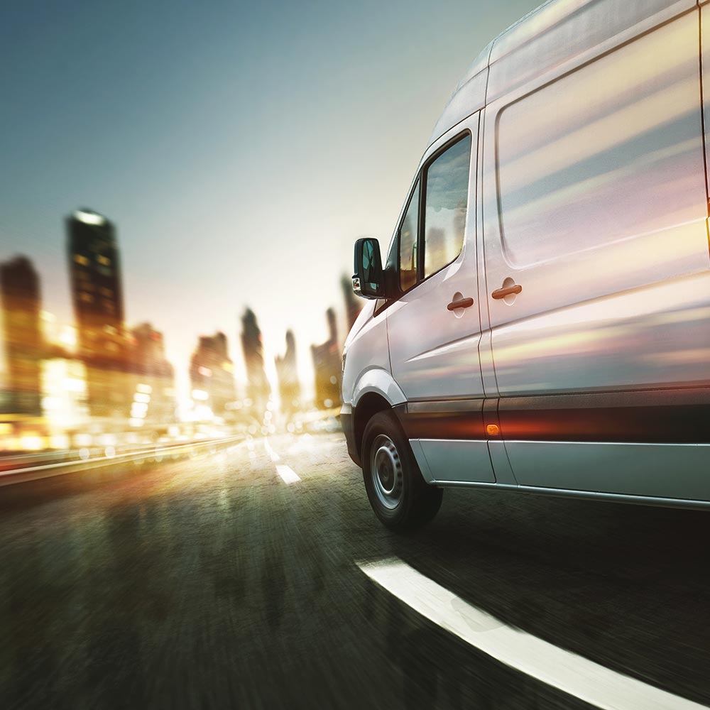 Transport w Polsce powoli wraca na wÅaÅciwe tory. Prognozy na kolejne miesiÄce sÄ optymistyczne