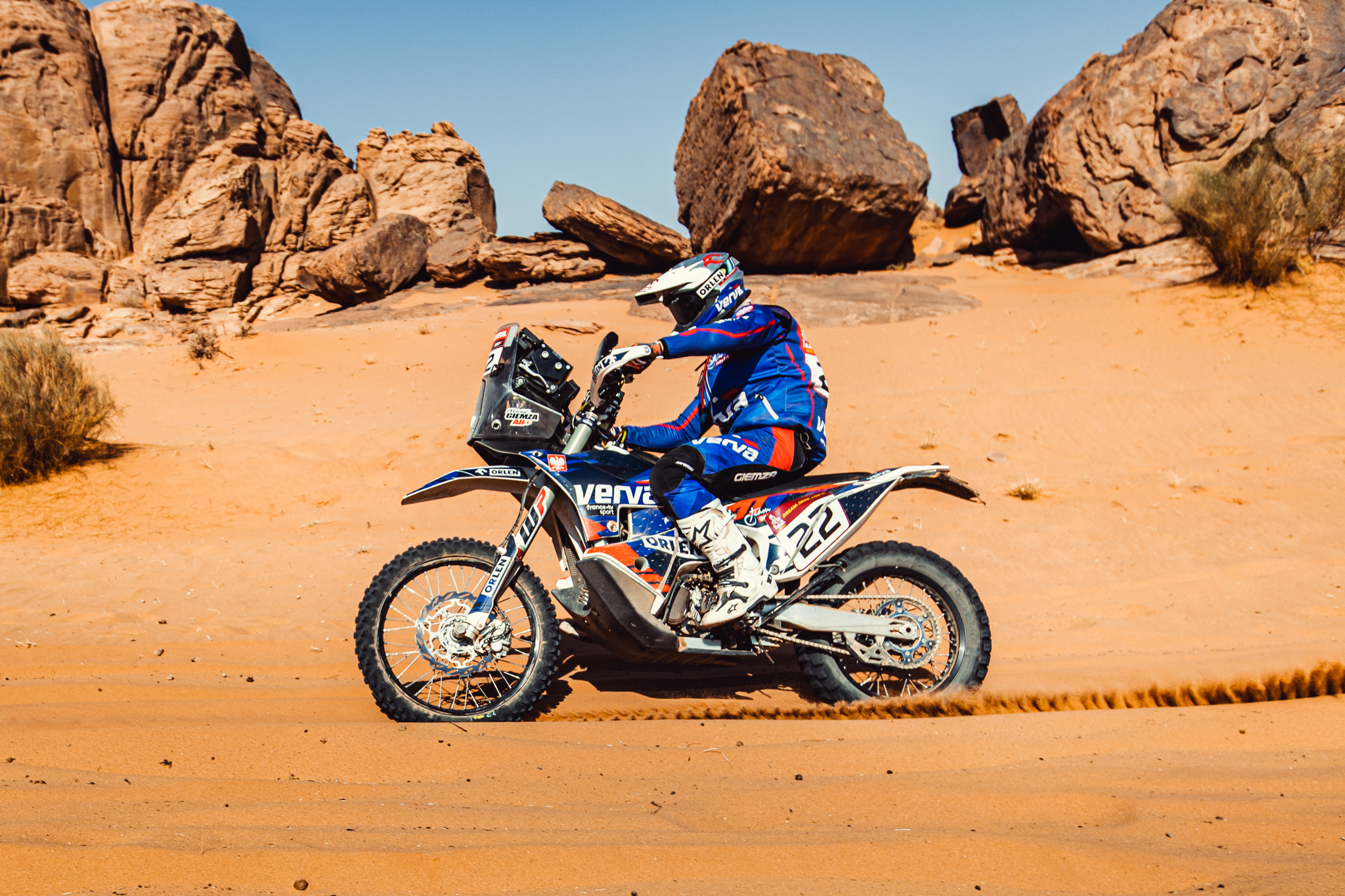 Rajd Dakar 2021: polski motocyklista wycofuje siÄ z rajdu!