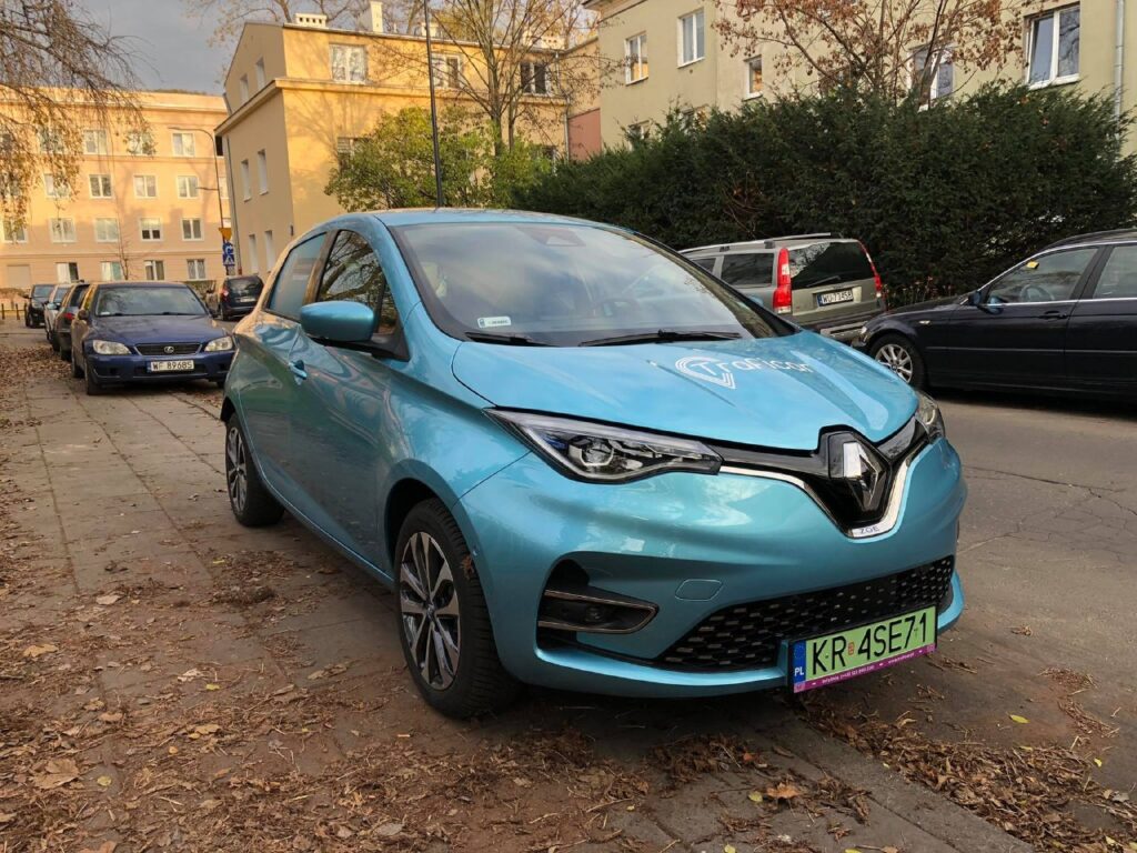 Elektryczne Renault Zoe we flocie znanego carsharingu. Jaki ma zasięg?