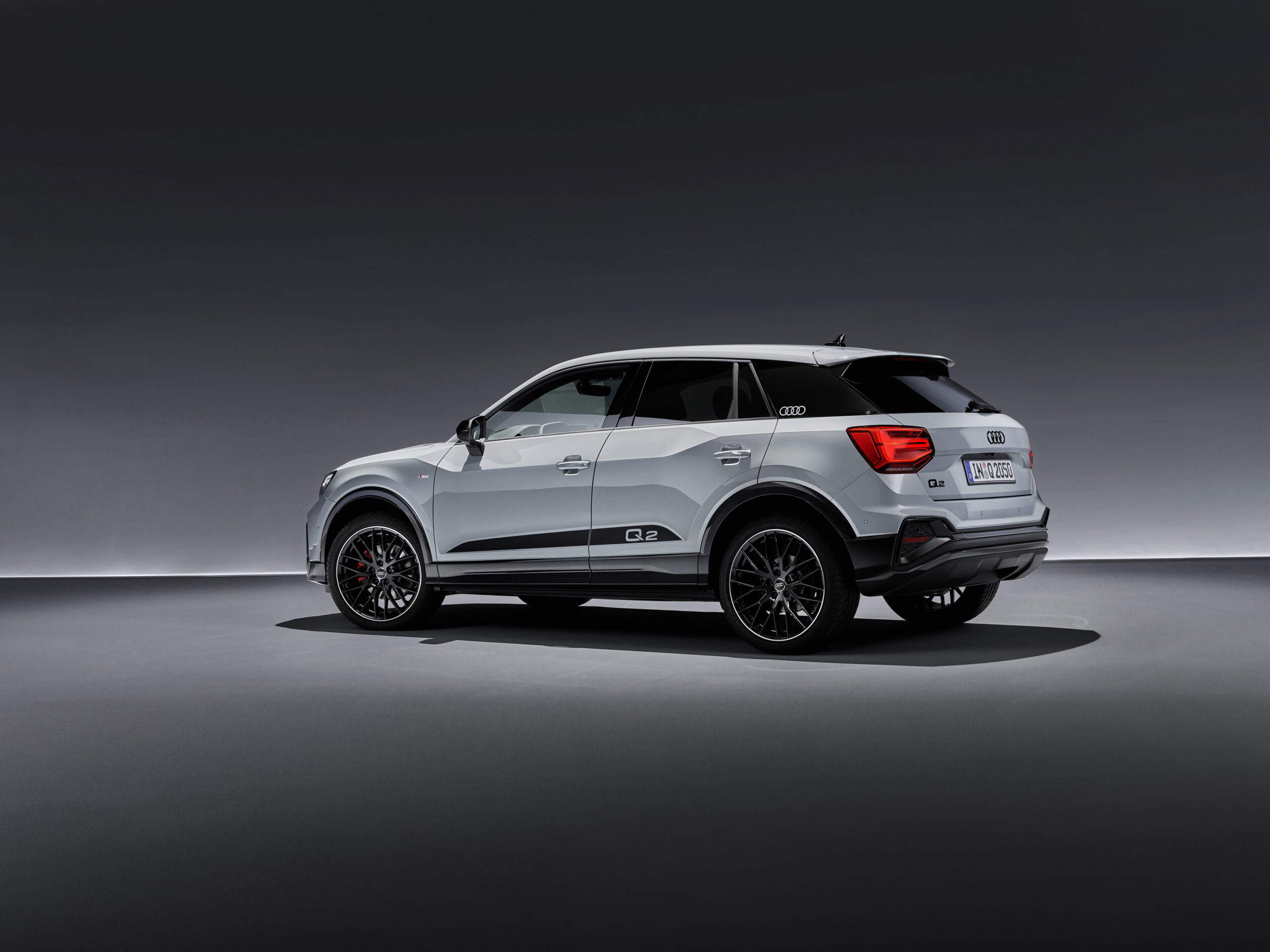 OdÅwieÅ¼one Audi Q2 zaoferuje 5 mocnych jednostek napÄdowych: trzy TFSI i dwie TDI