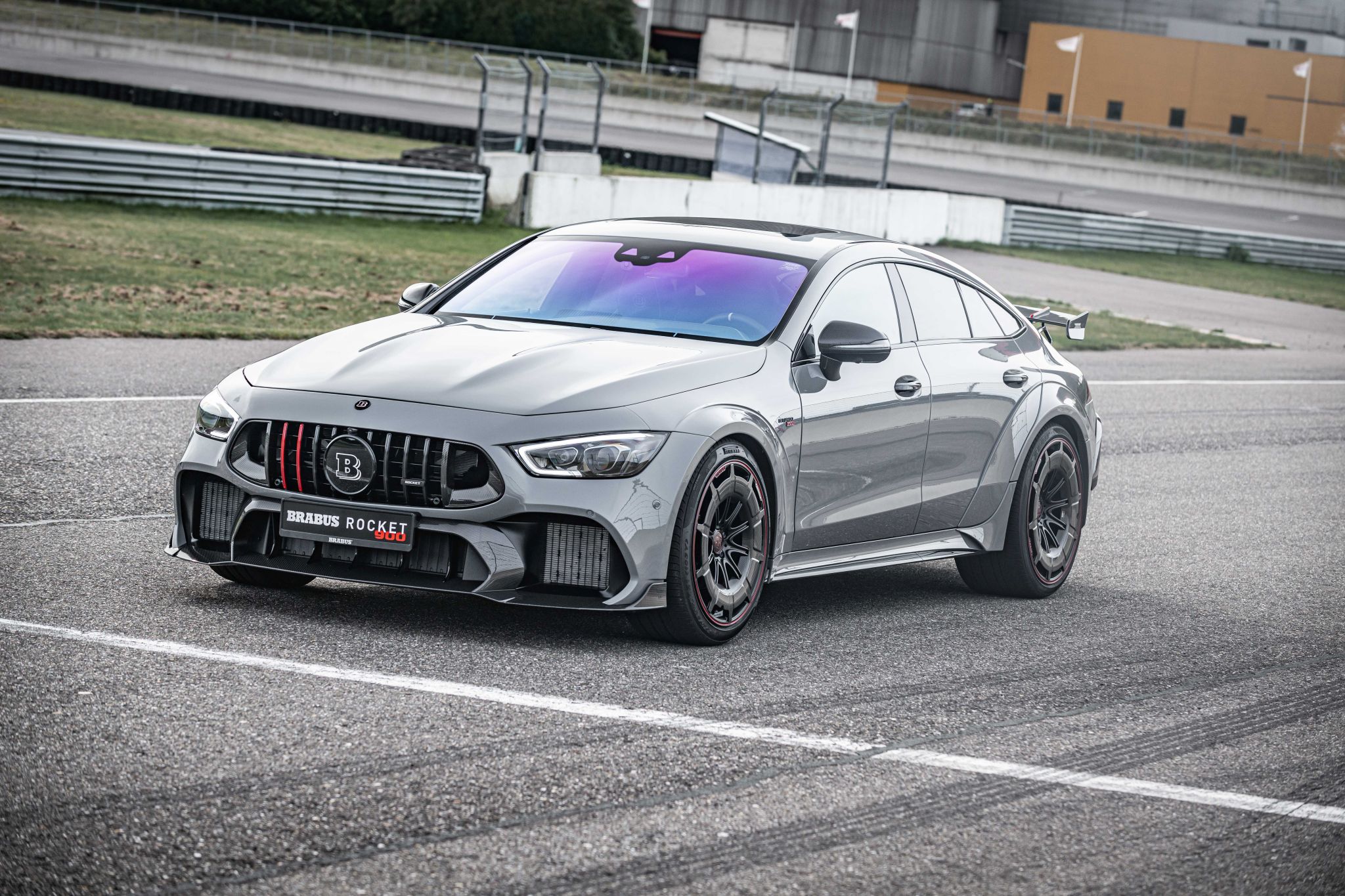 Brabus Rocket 900 âONE OF TENâ