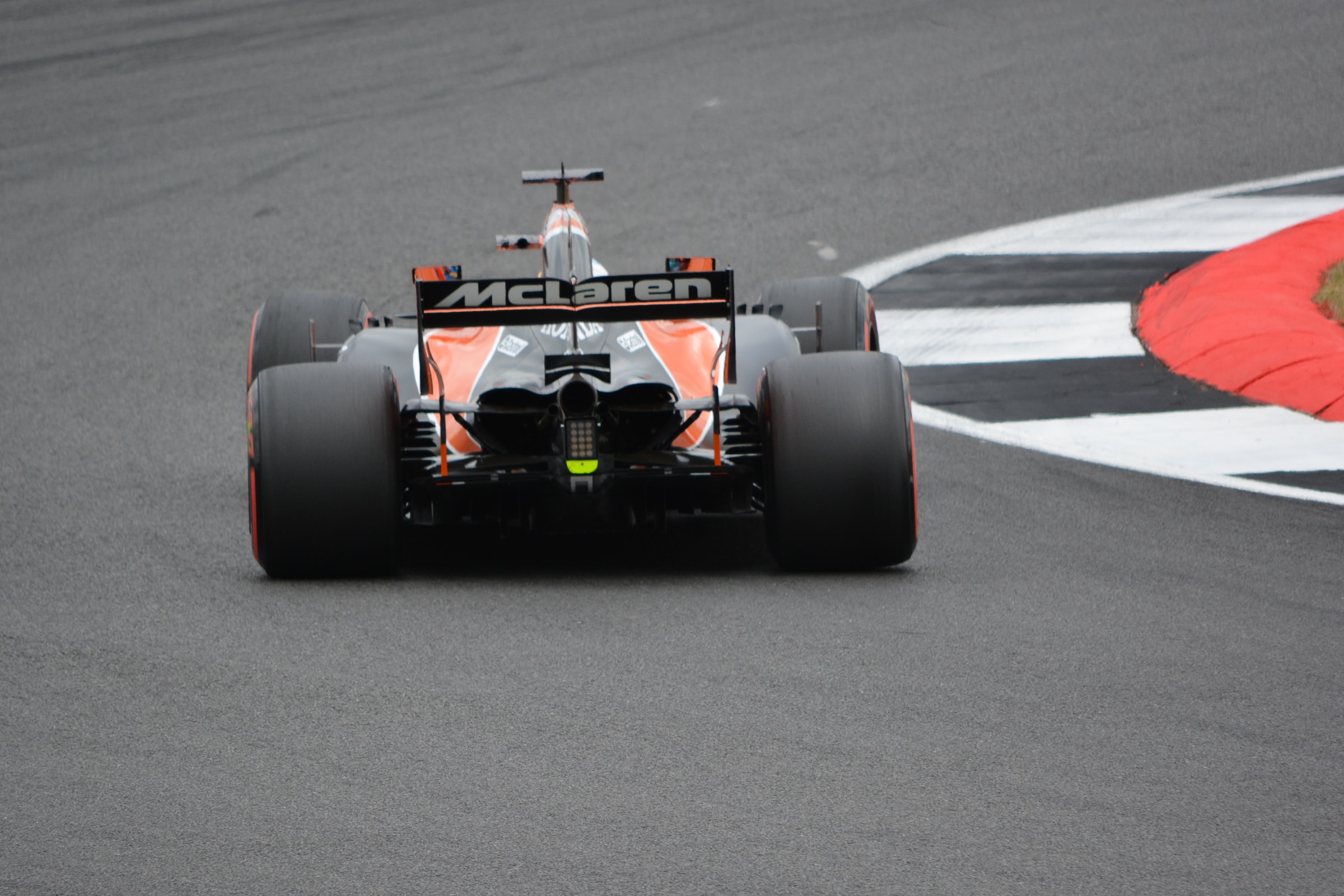 McLaren zainteresowany startami w Formule E