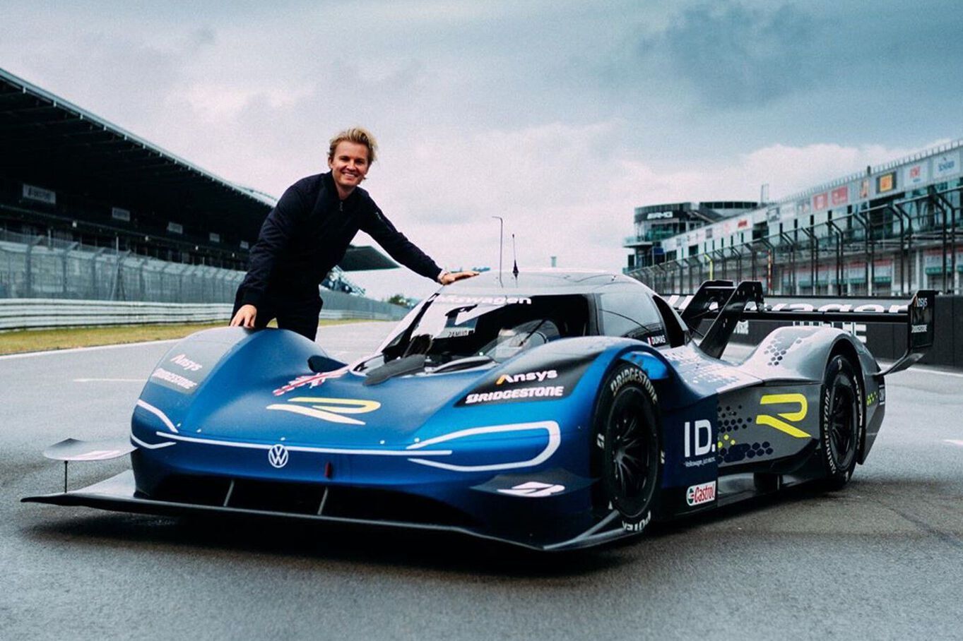 Nico Rosberg za kierownicÄ elektrycznego 