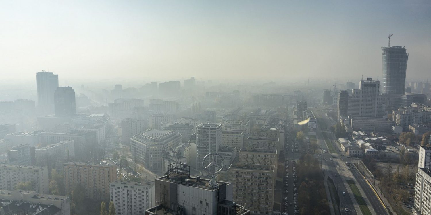 Jak jest jakoÅÄ powietrza w stolicy? WykrywajÄ to auta elektryczne ze specjalnymi czujnikami