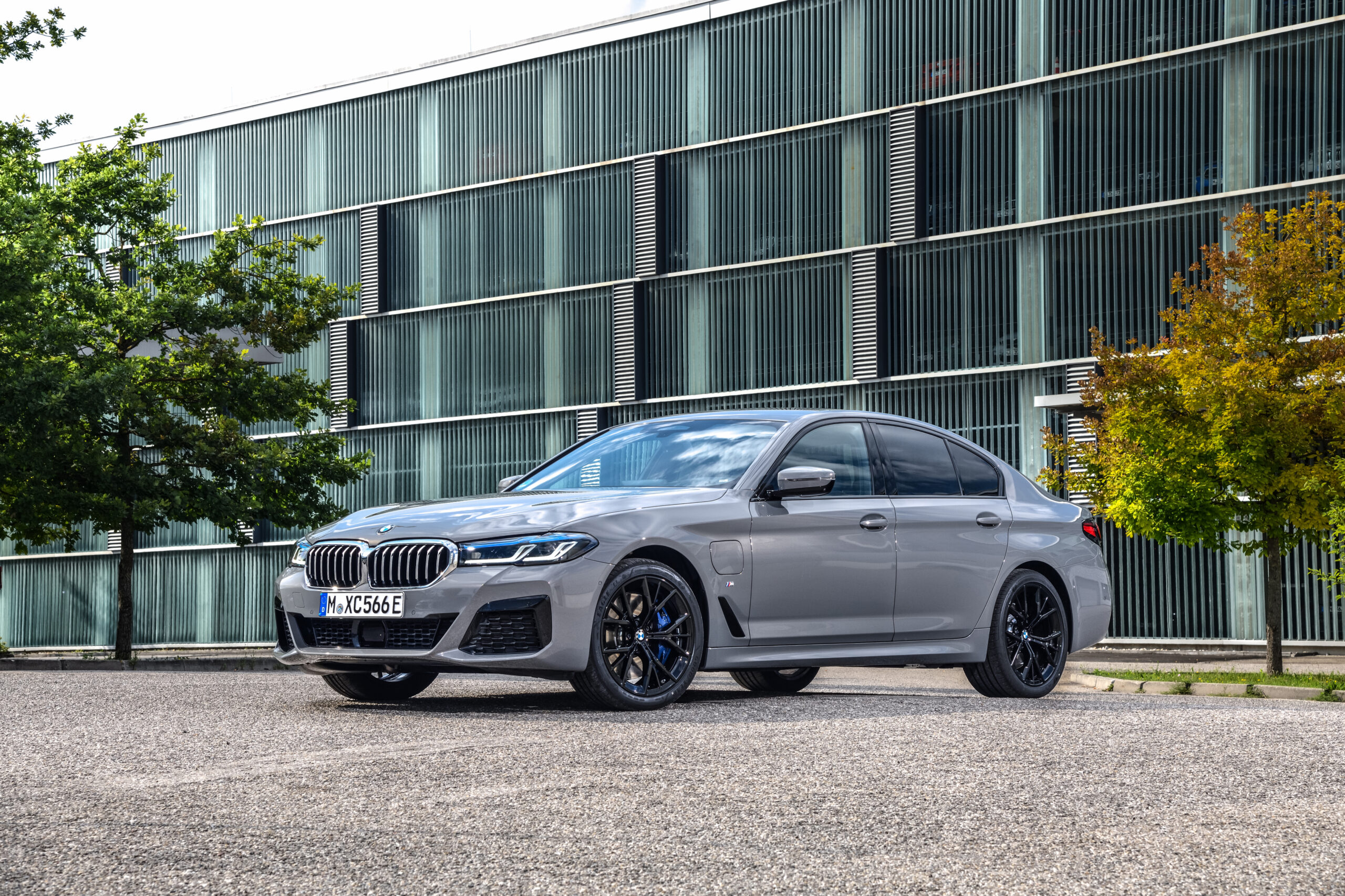 Nowe BMW 545e xDrive Limuzyna