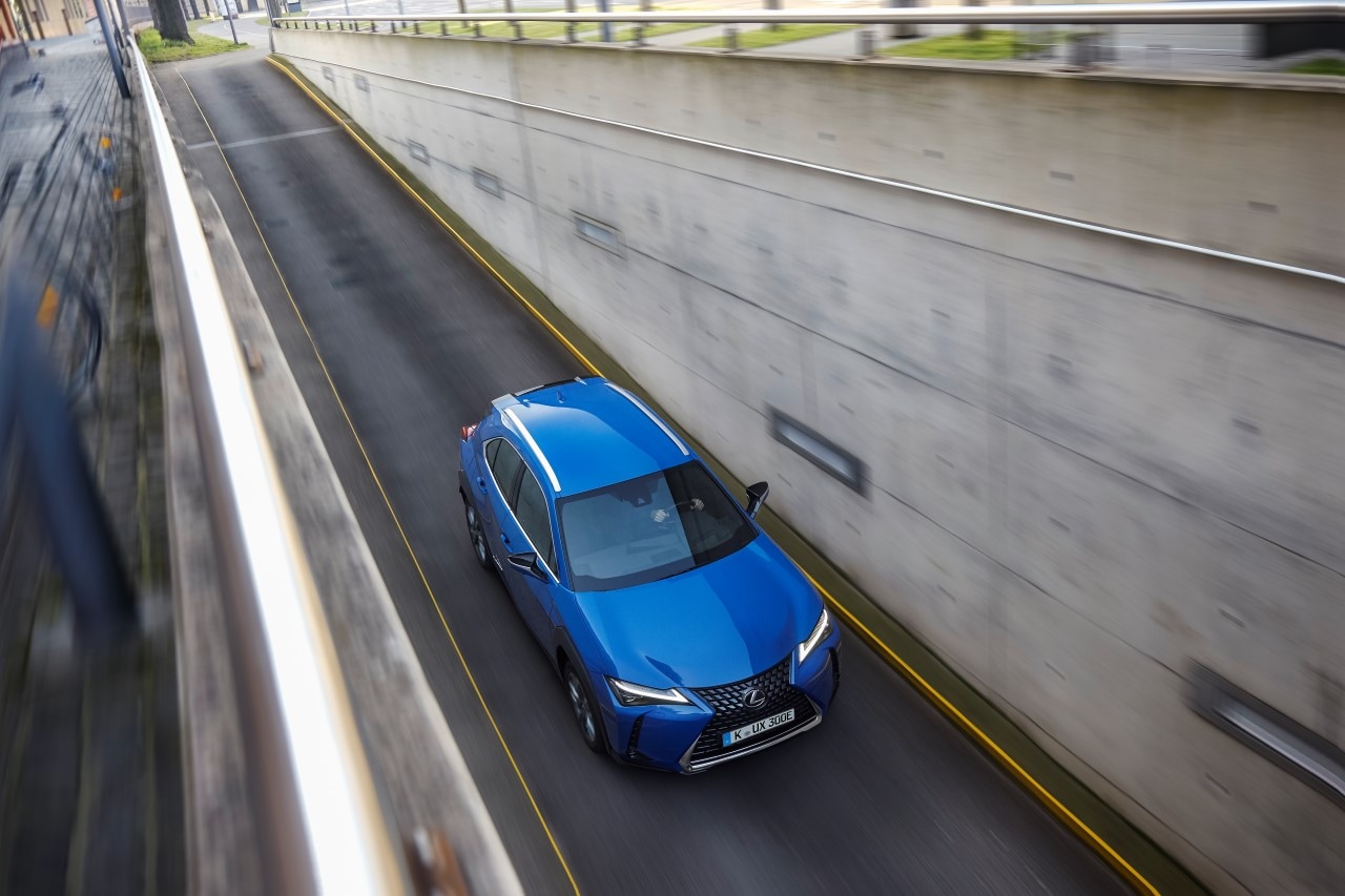 Nowy elektryk Lexus UX 300e