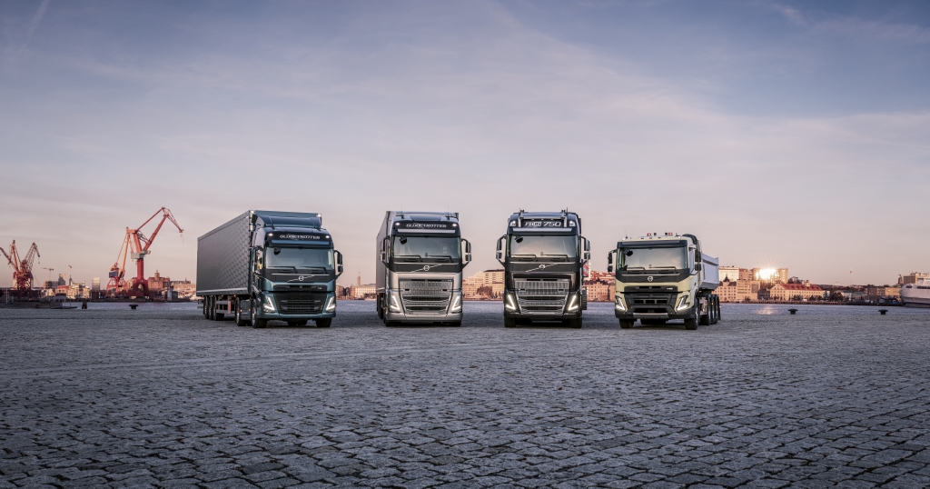 Volvo FH, Volvo FH16, Volvo FM i Volvo FMX - wÅaÅnie rusza sprzedaÅ¼ nowych modeli samochodÃ³w ciÄÅ¼arowych w Polsce