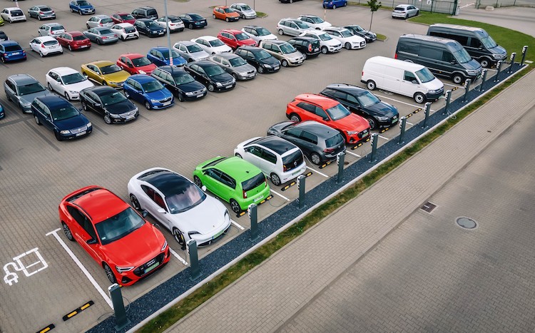 10 powodÃ³w, dla ktÃ³rych warto wybraÄ samochÃ³d elektryczny