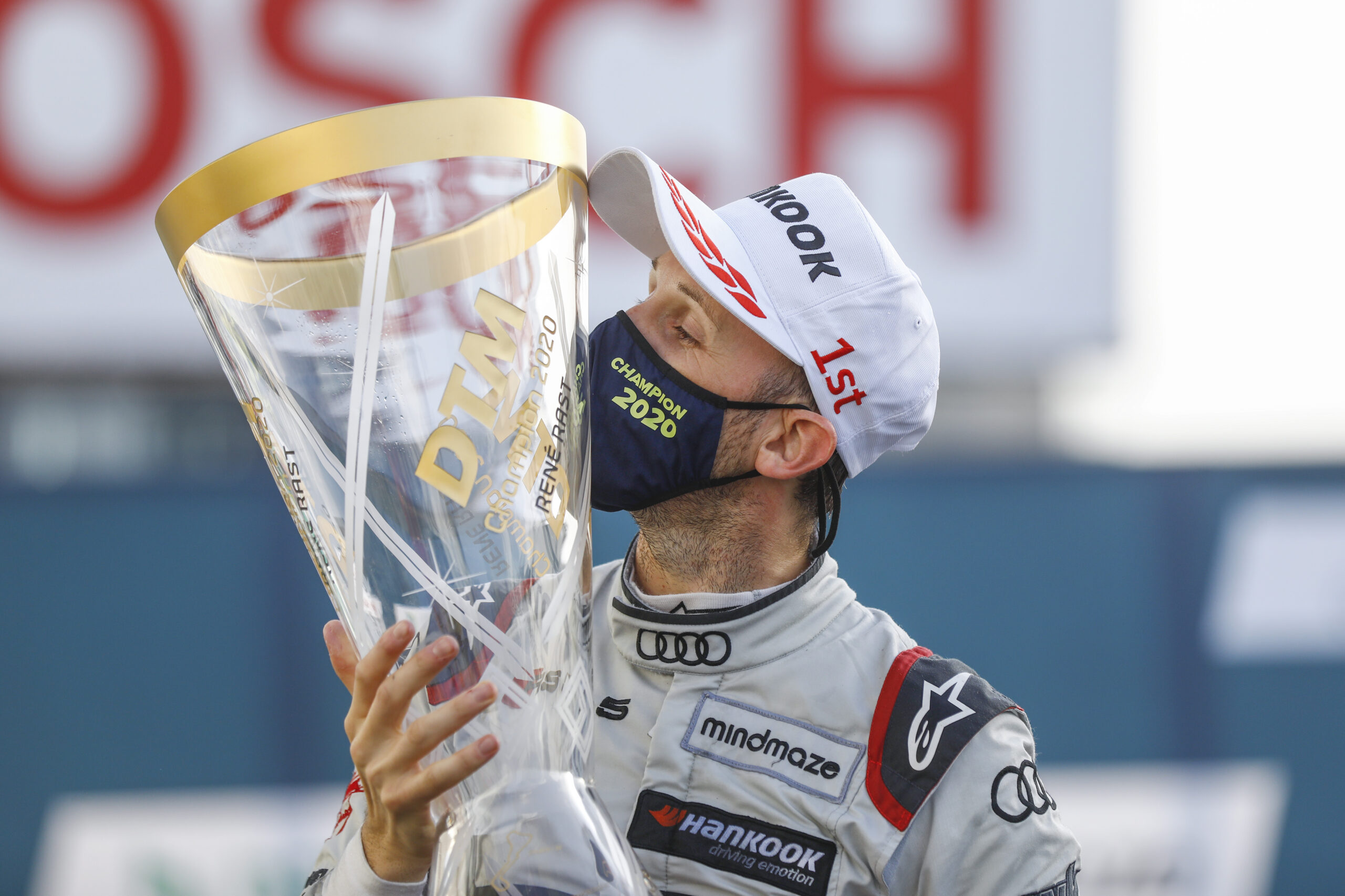 Koniec pewnej ery DTM. RenÃ© Rast mistrzem, Kubica 15