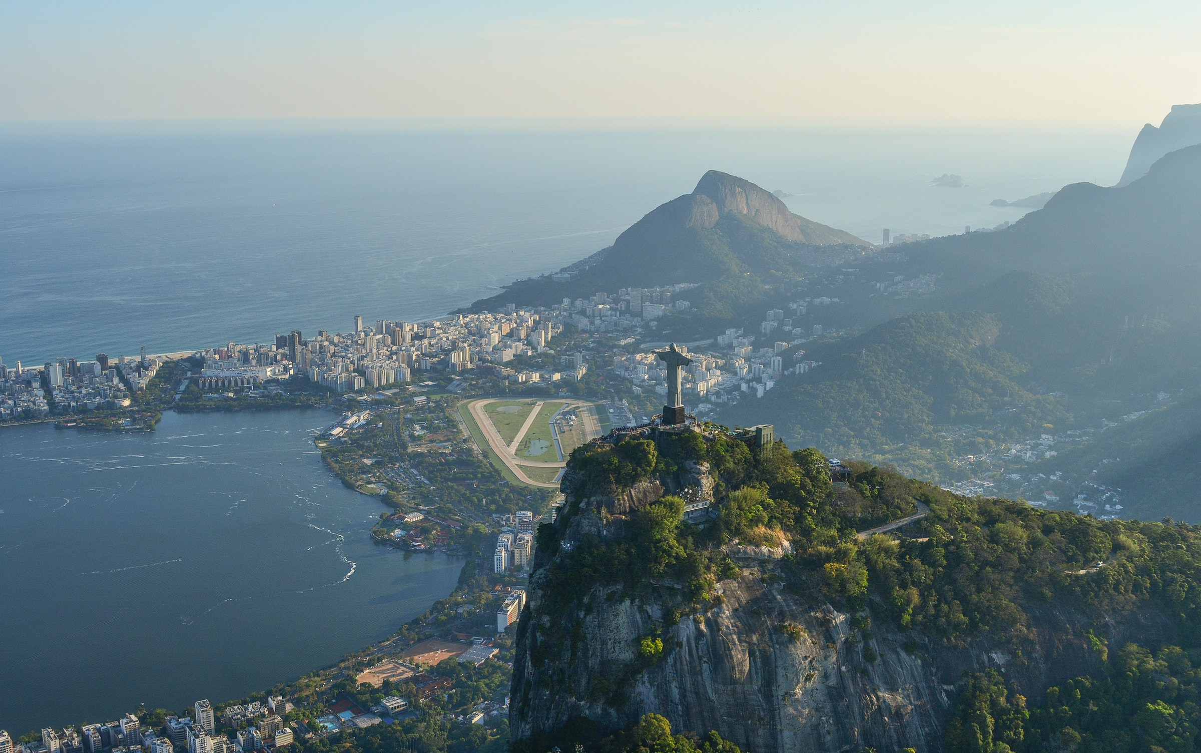 GP Brazylii w Rio de Janeiro? Lewis Hamilton przeciwny wycince drzew pod nowy tor