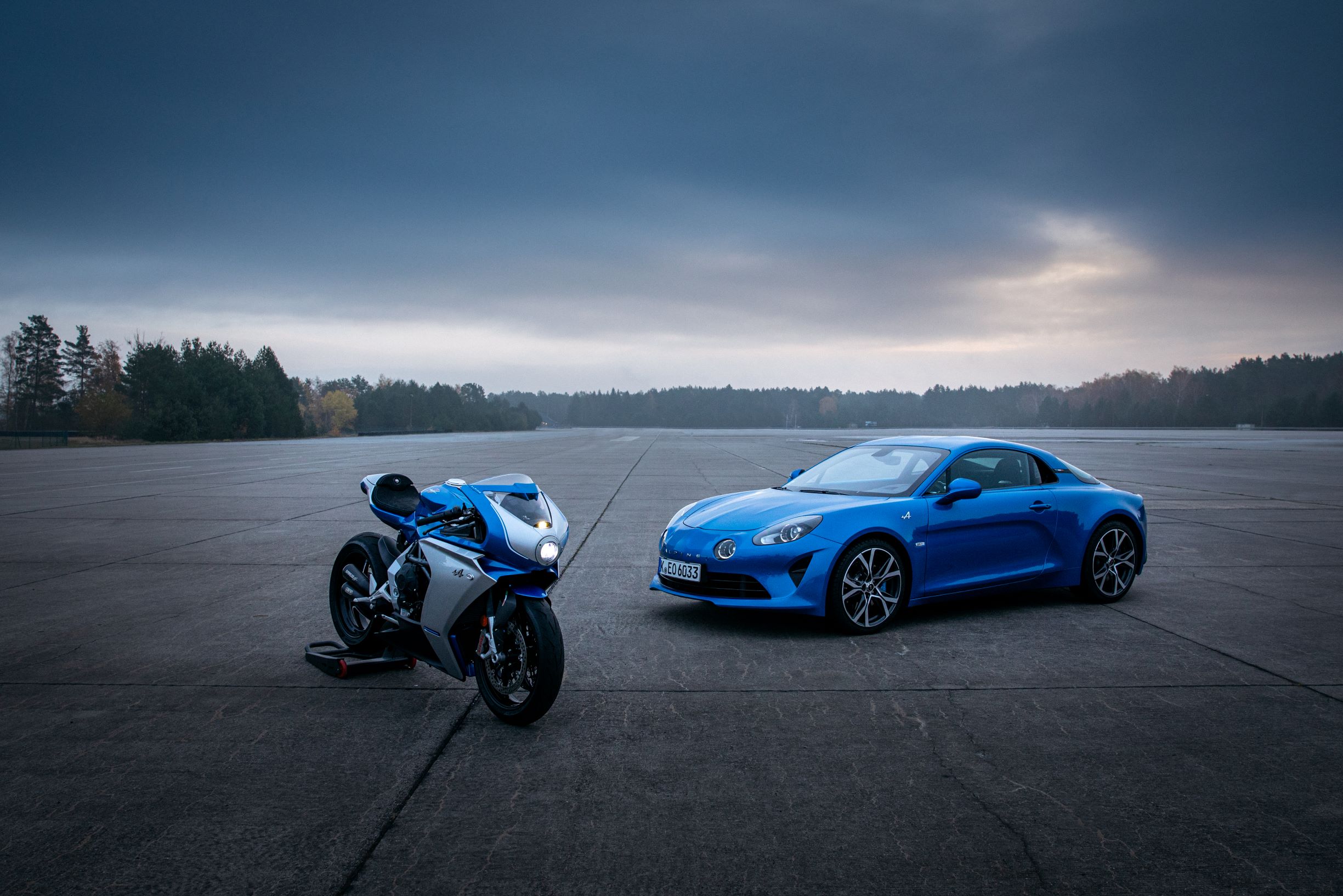 MV Agusta Superveloce Alpine - limitowany motocykl o mocy 147 KM