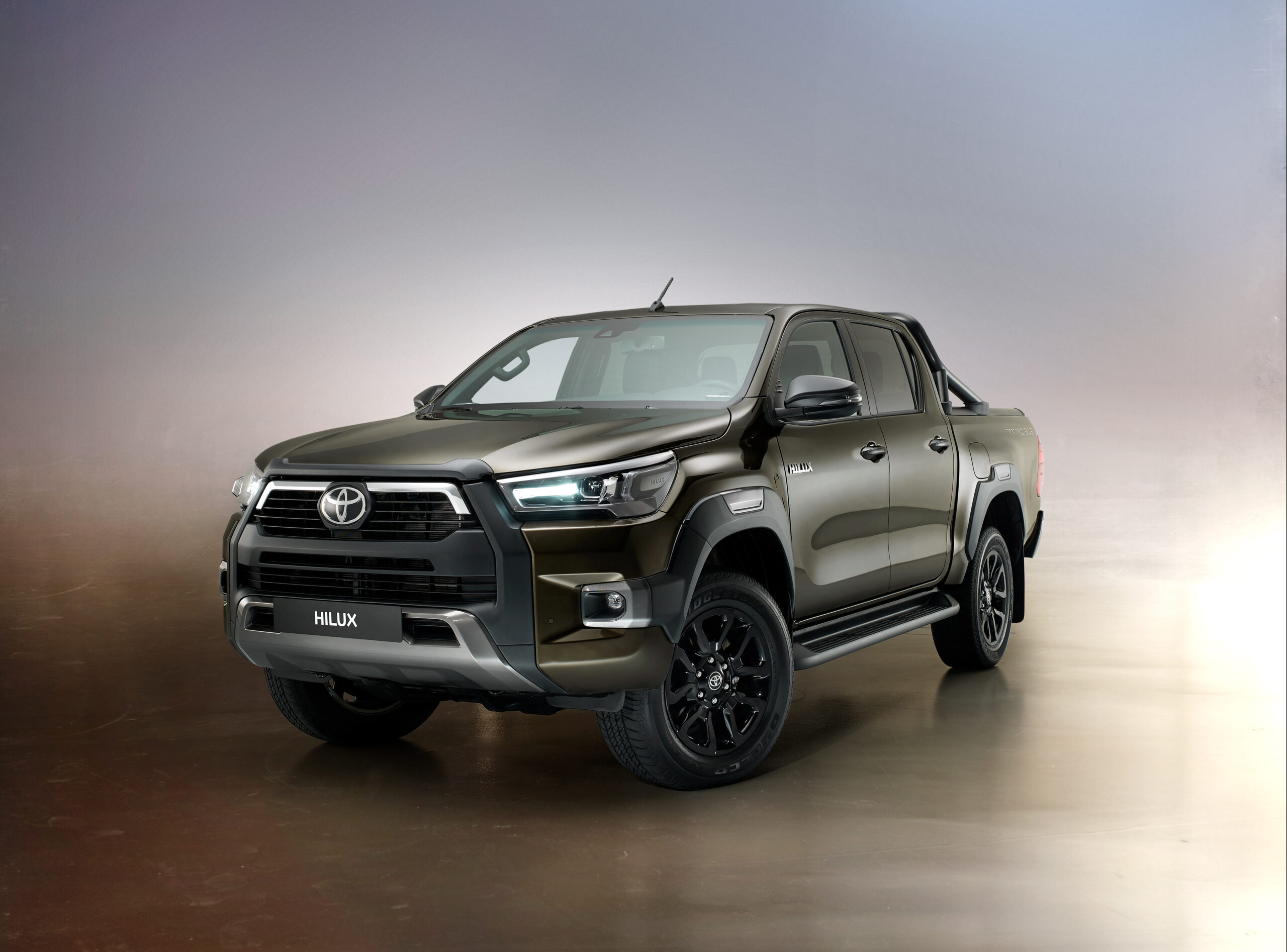 Toyota Hilux po liftingu z mocnym dieslem pod maskÄ