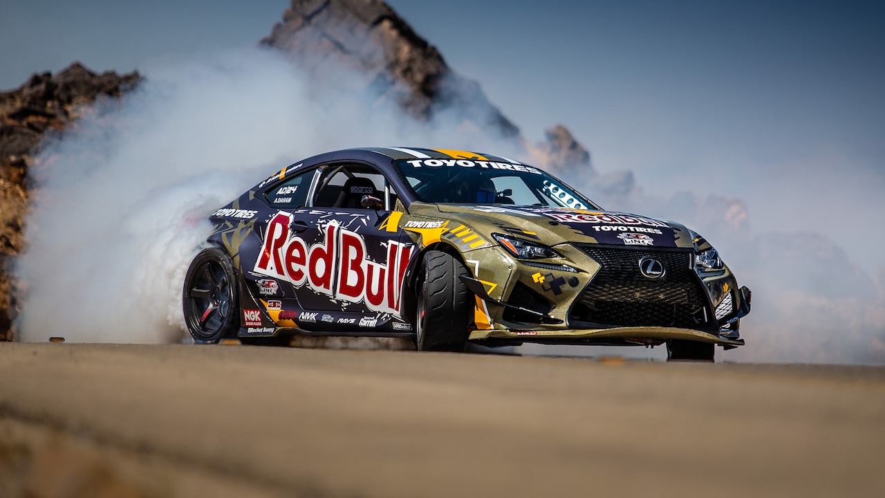 Driftingowy Lexus RC F po tuningu ma 1200 KM i karbonowo-kevlarowe nadwozie!