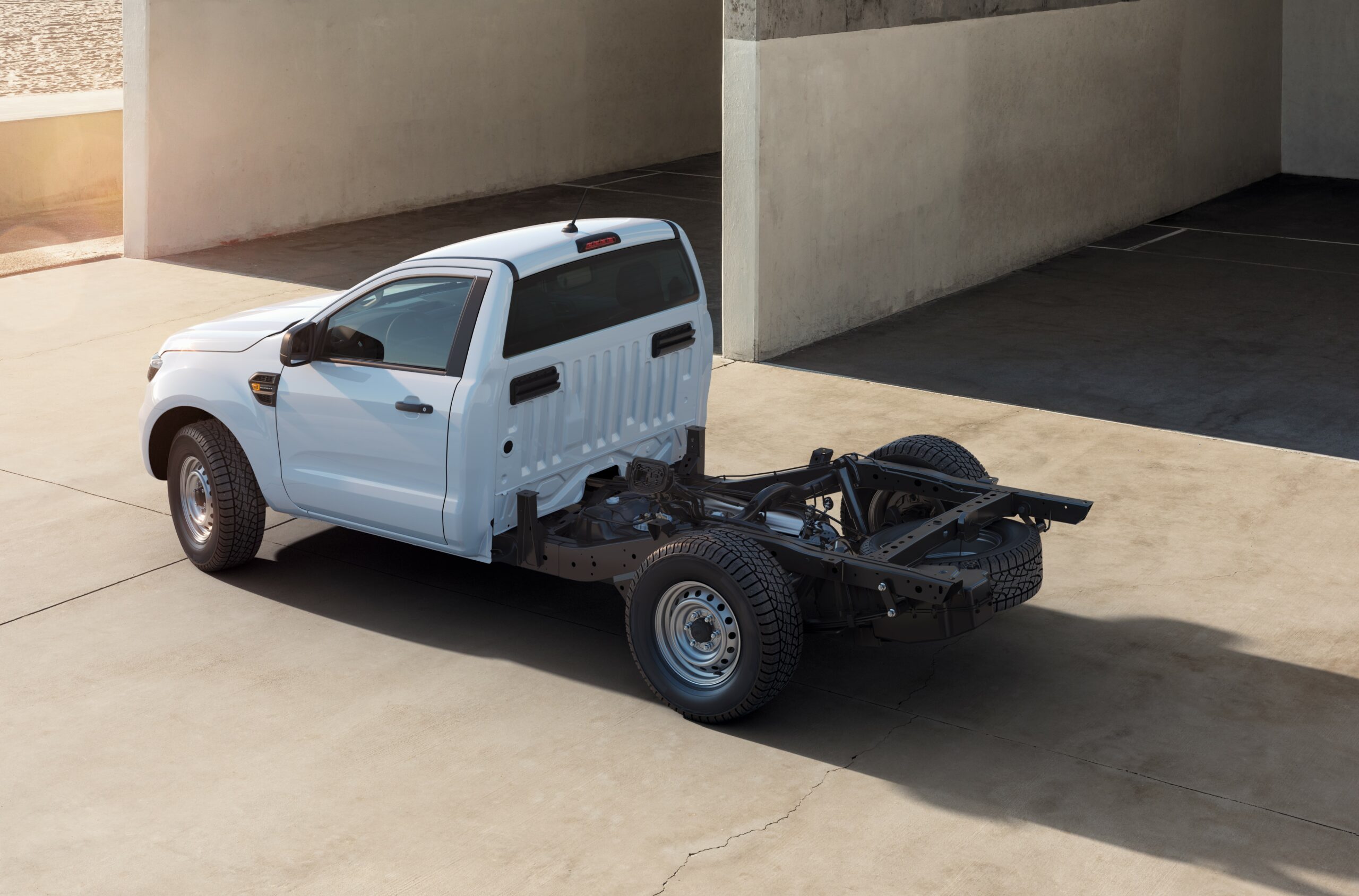 Ford Ranger w wersji podwozia z kabinÄ
