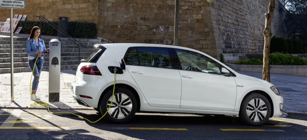 Kiedy samochody elektryczne zdominujÄ polskie drogi?