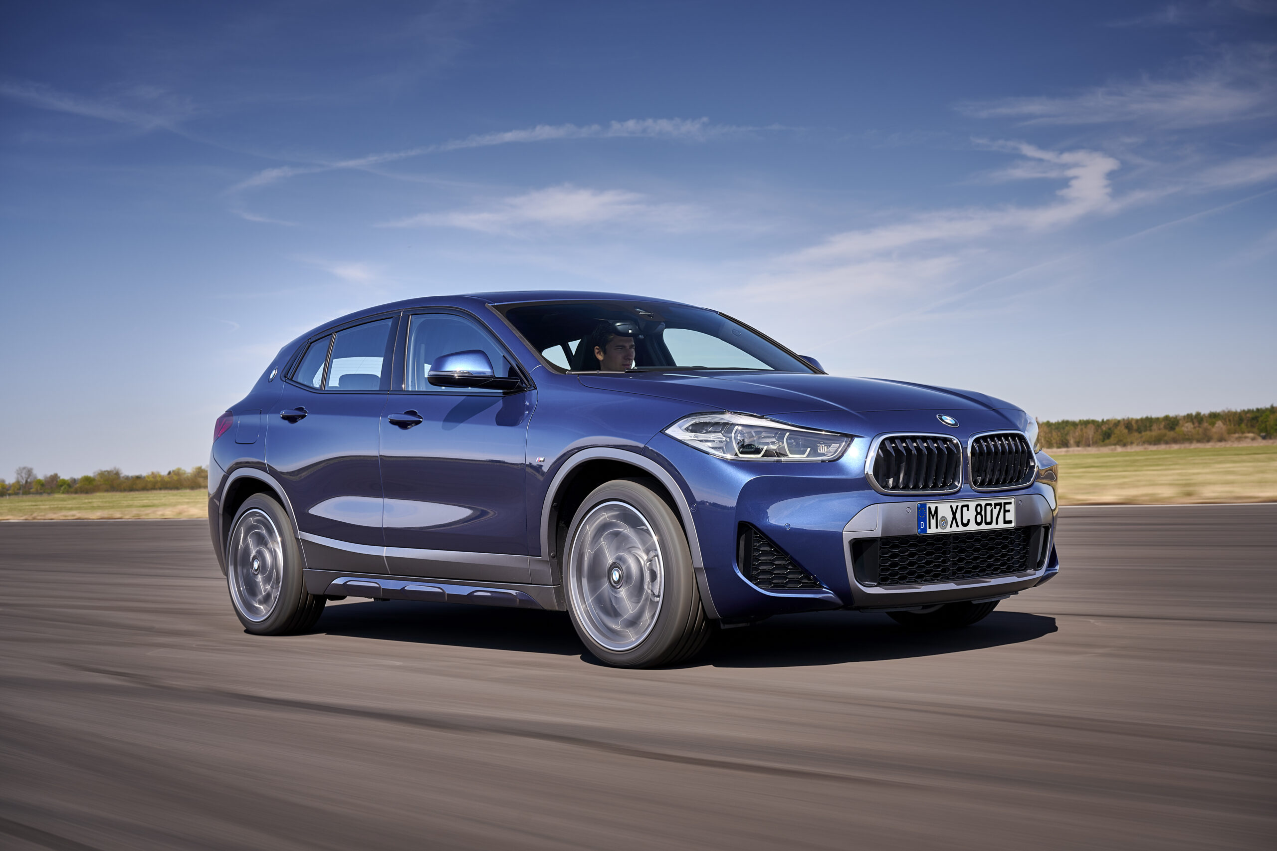 Nowe BMW X2 xDrive25e