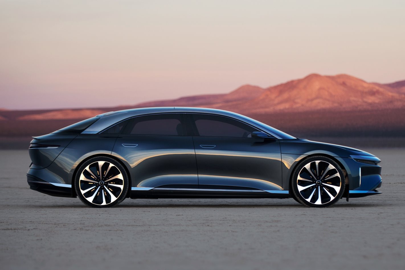 Producent elektrycznego Lucid Air nie chce konkurowaÄ z TeslÄ, ale z... Mercedesem?